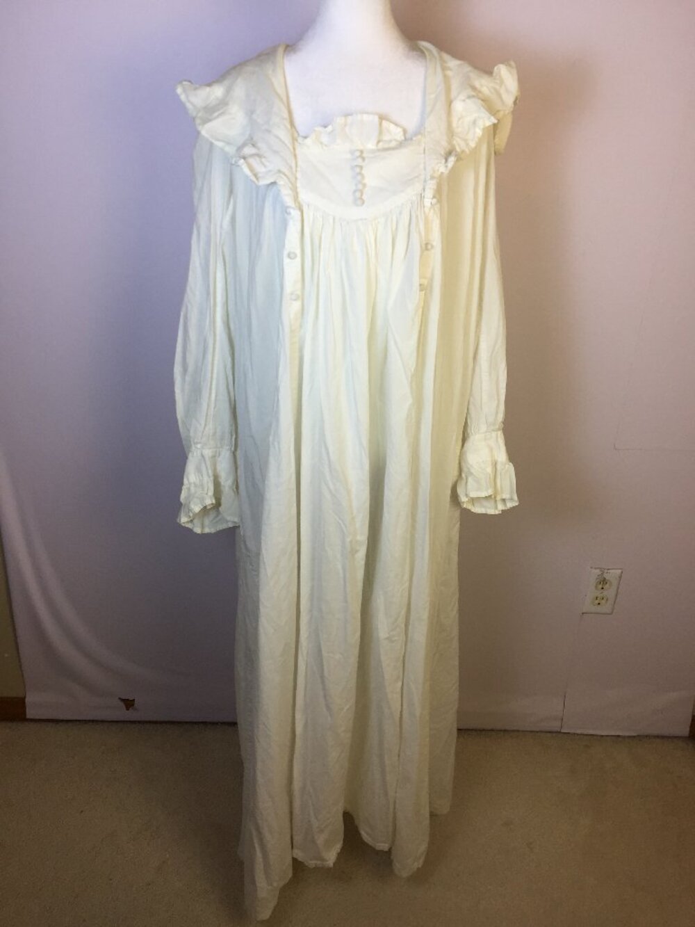 Vintage Hopeless Romantic Maxi Night Gown Dress Sz XL Womans White Cotton Ruffle